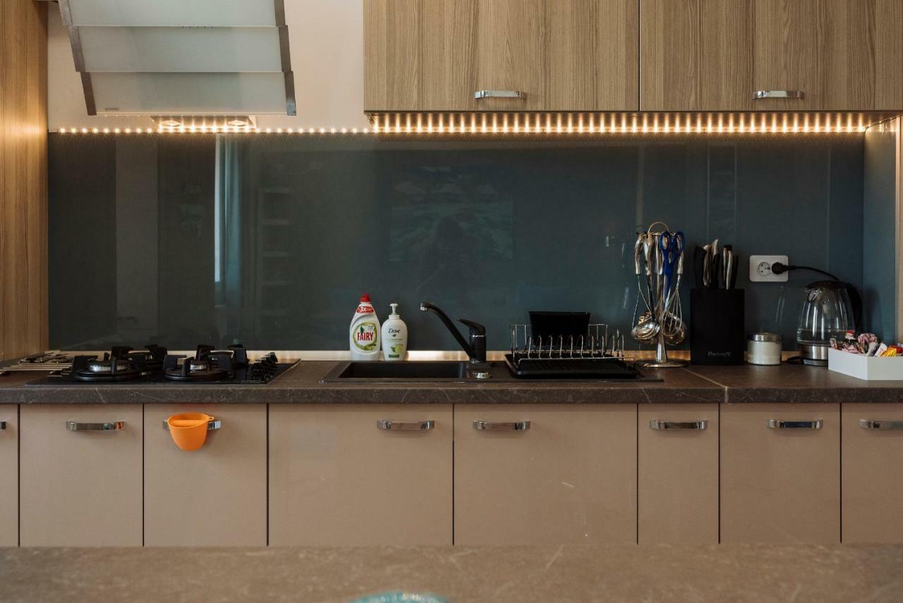Luxury Flat 9 Near Metro Appartement Boekarest Buitenkant foto