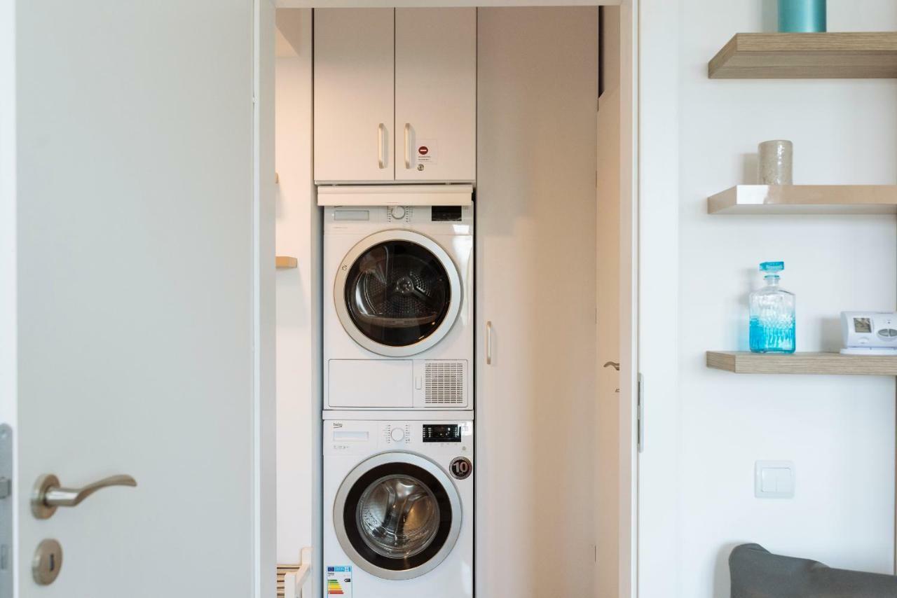 Luxury Flat 9 Near Metro Appartement Boekarest Buitenkant foto