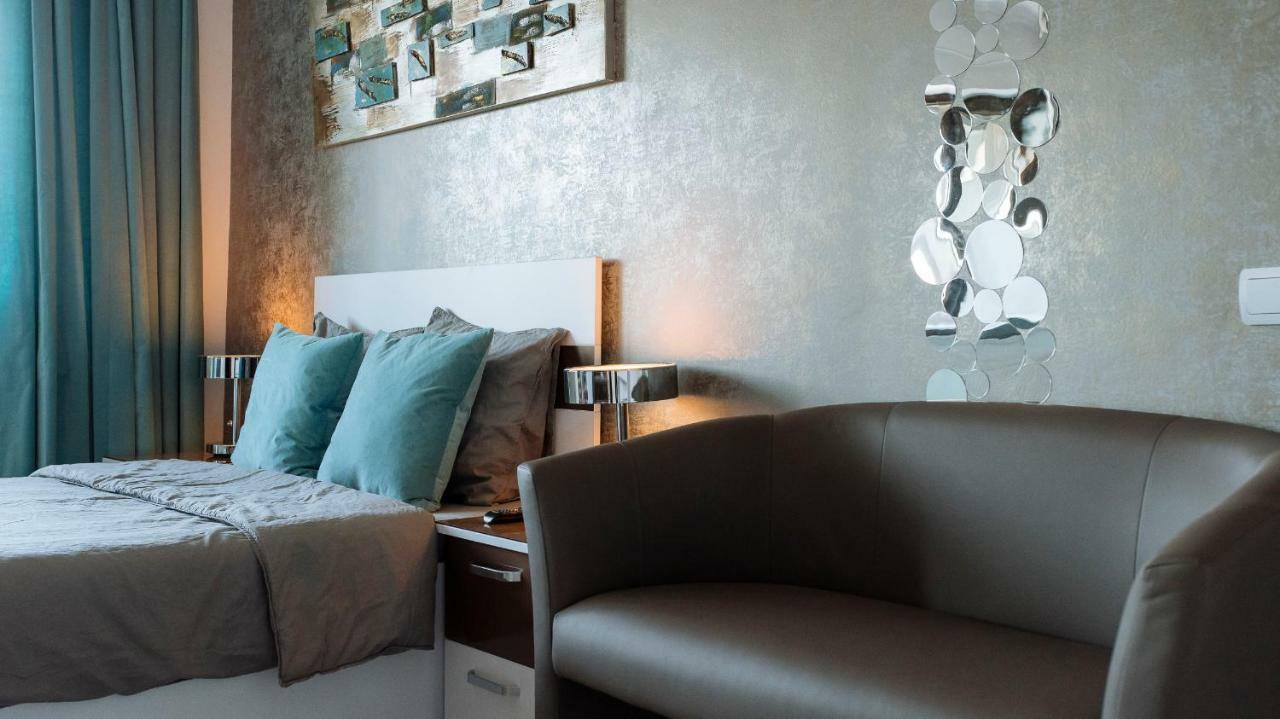 Luxury Flat 9 Near Metro Appartement Boekarest Buitenkant foto